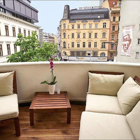 Balcony Oasis Operastreet Apartment Vienna Exterior photo